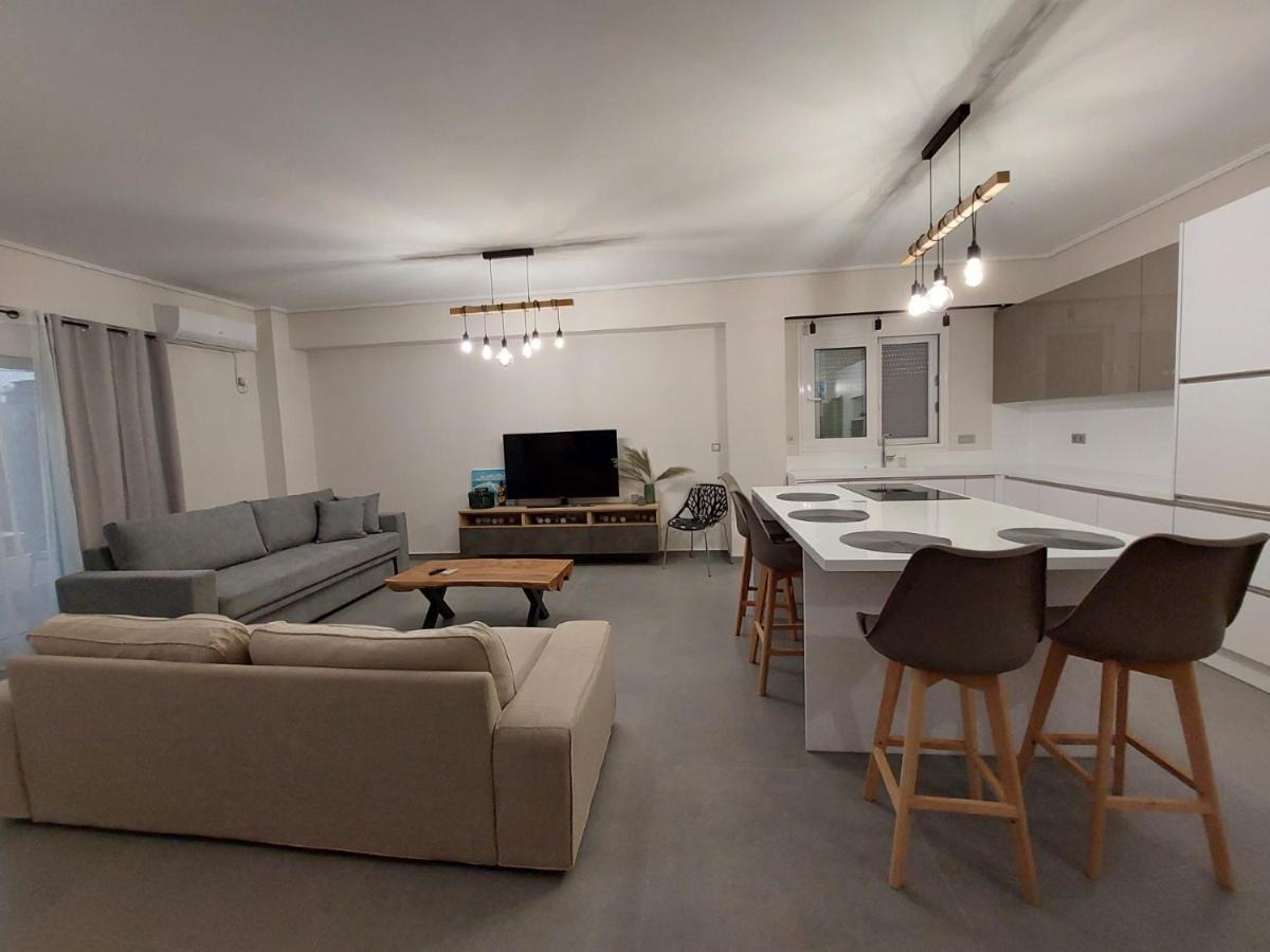 New Minimal Apartment,10' From Athens Airport Spáta Dış mekan fotoğraf