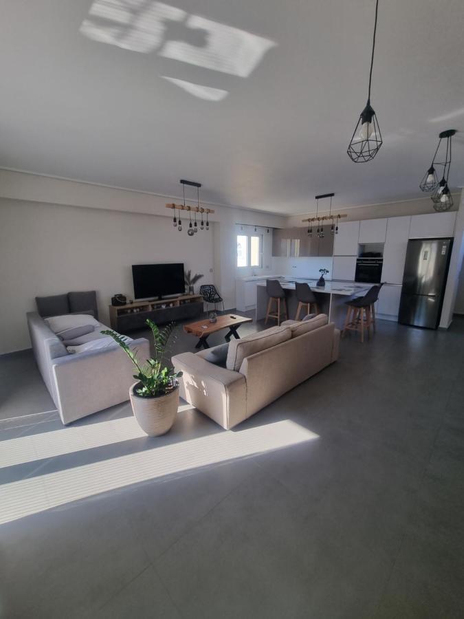 New Minimal Apartment,10' From Athens Airport Spáta Dış mekan fotoğraf
