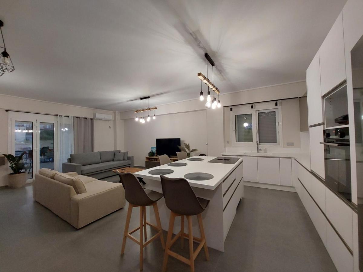 New Minimal Apartment,10' From Athens Airport Spáta Dış mekan fotoğraf
